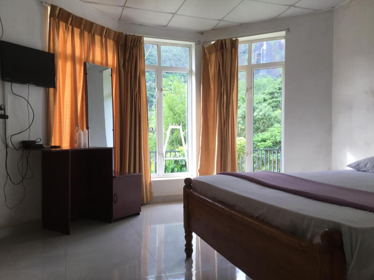 Diyaluma Falls Inn Koslanda Dış mekan fotoğraf
